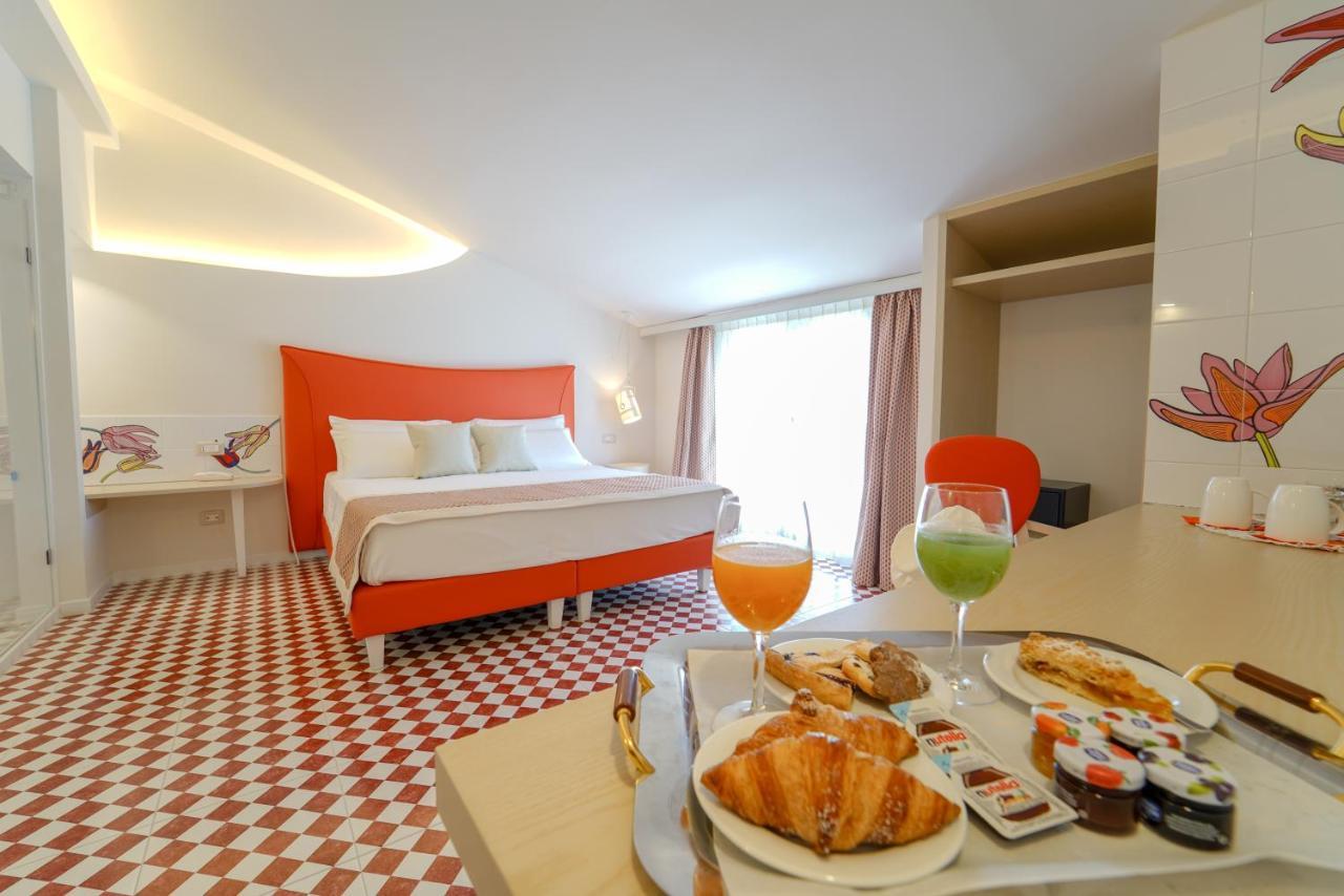 Suite Hotel L'Oasi Di Riaci (Adults Only) 圣多米尼卡 外观 照片