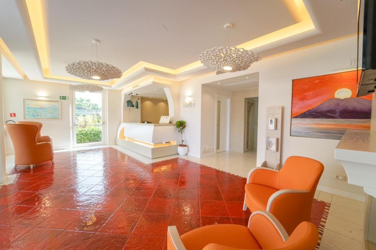 Suite Hotel L'Oasi Di Riaci (Adults Only) 圣多米尼卡 外观 照片