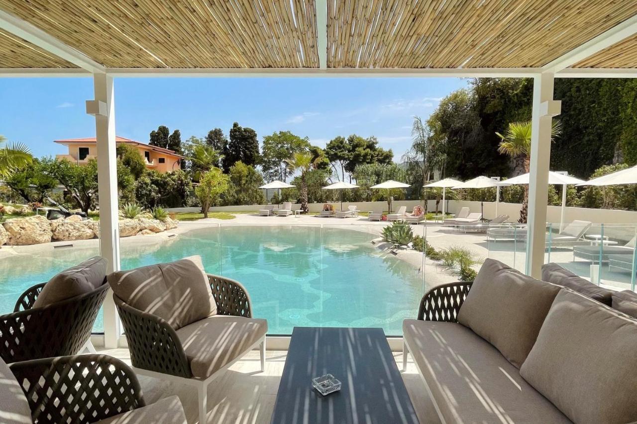 Suite Hotel L'Oasi Di Riaci (Adults Only) 圣多米尼卡 外观 照片