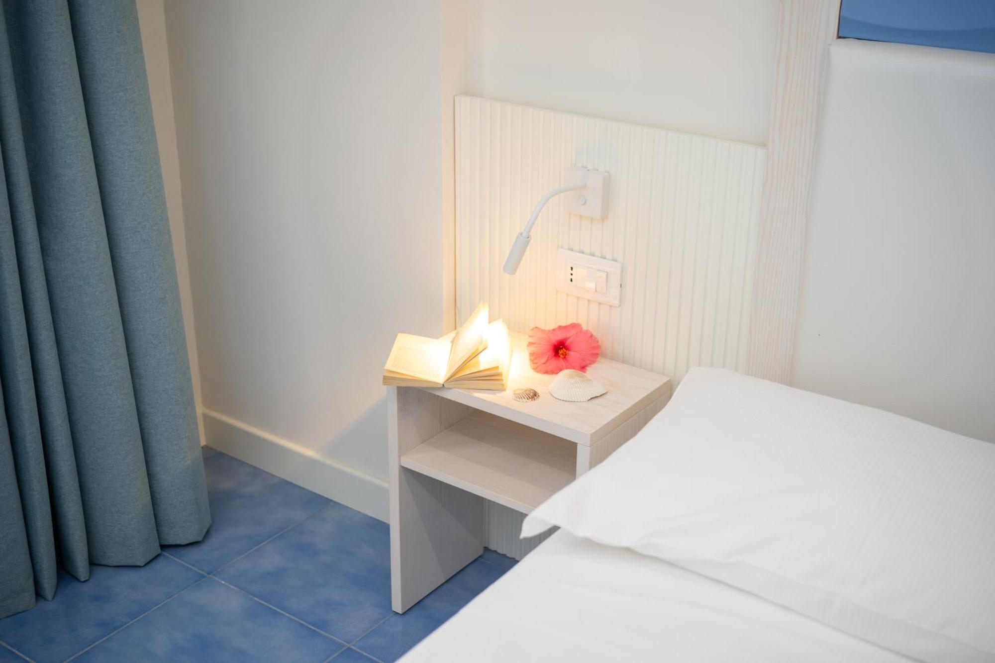 Suite Hotel L'Oasi Di Riaci (Adults Only) 圣多米尼卡 外观 照片