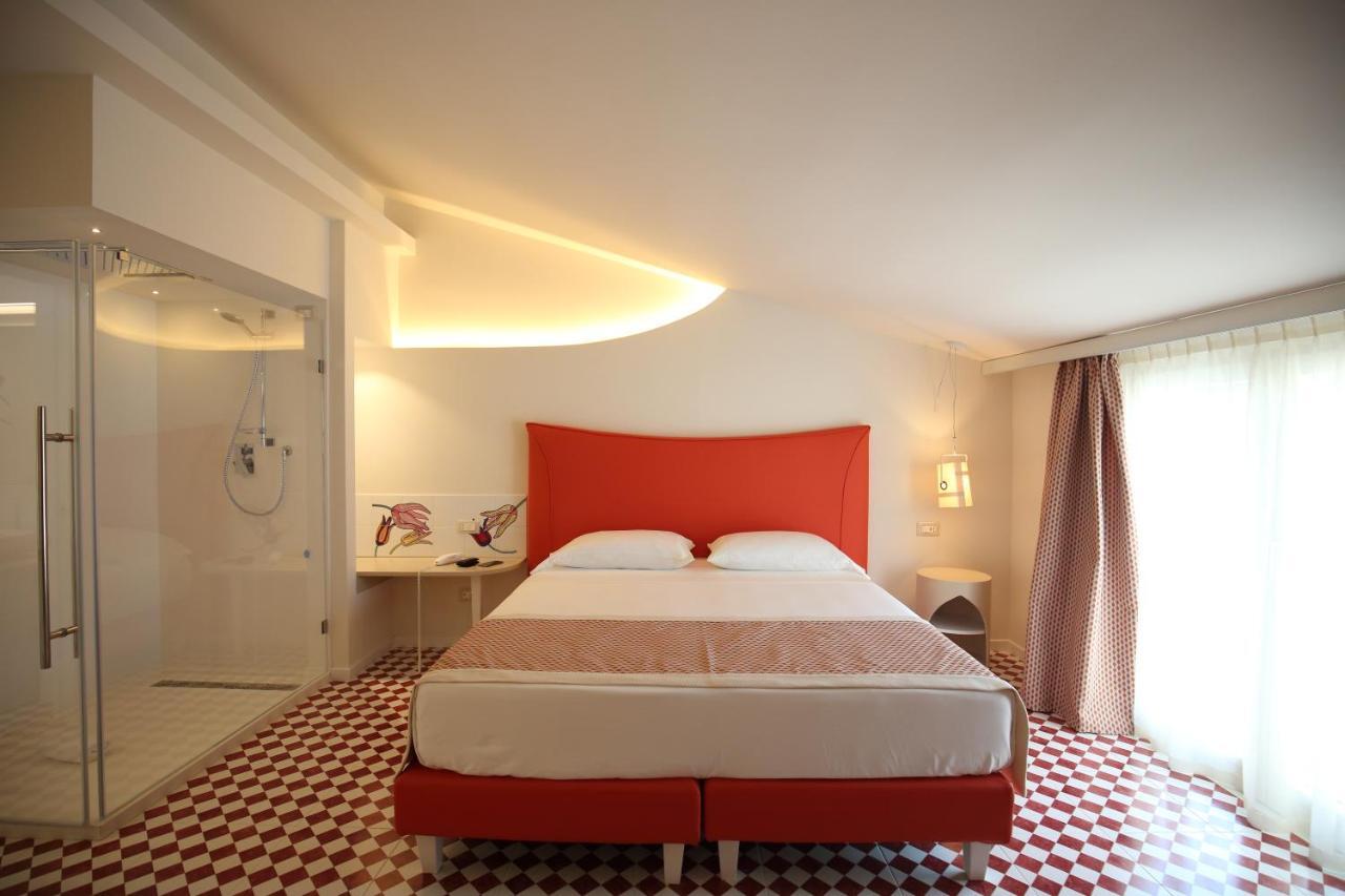 Suite Hotel L'Oasi Di Riaci (Adults Only) 圣多米尼卡 外观 照片